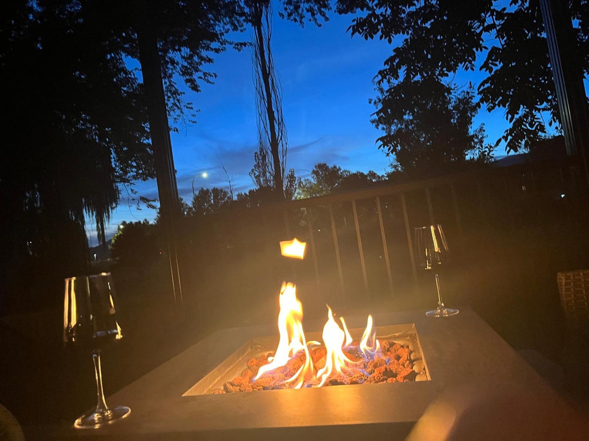 Hikari-Okanagan Sunshine B&B Kelowna Zewnętrze zdjęcie